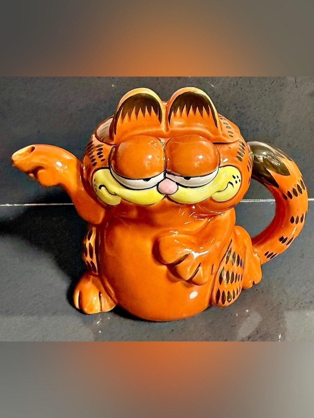 VTG Enesco Ceramic Garfield Tea Pot I'm a Little Teapot Short Stout - Chips READ